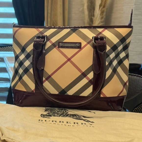 Burberry Nova Check Tote | Color: Plaid - Picture 1 of 5